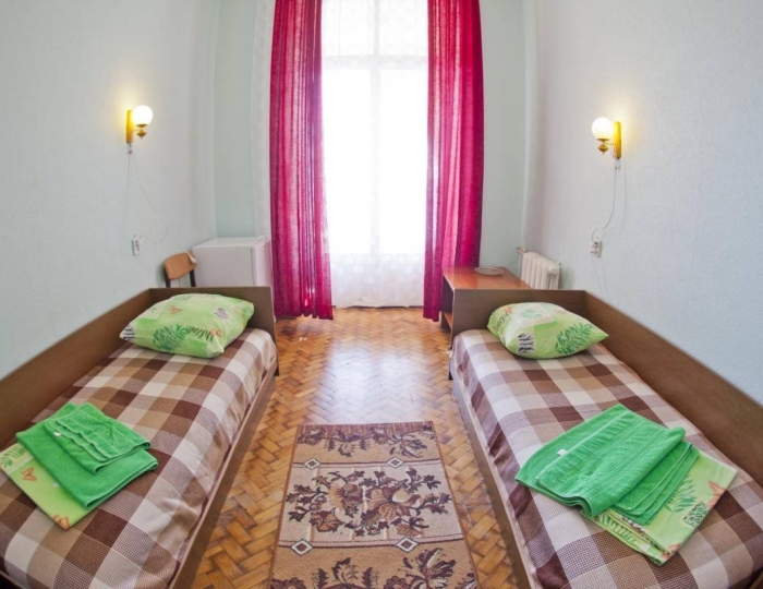 Номер 2-местный 1-комнатный с частичными удобствами корпус 1 - Санаторий «Горный» Курпаты
