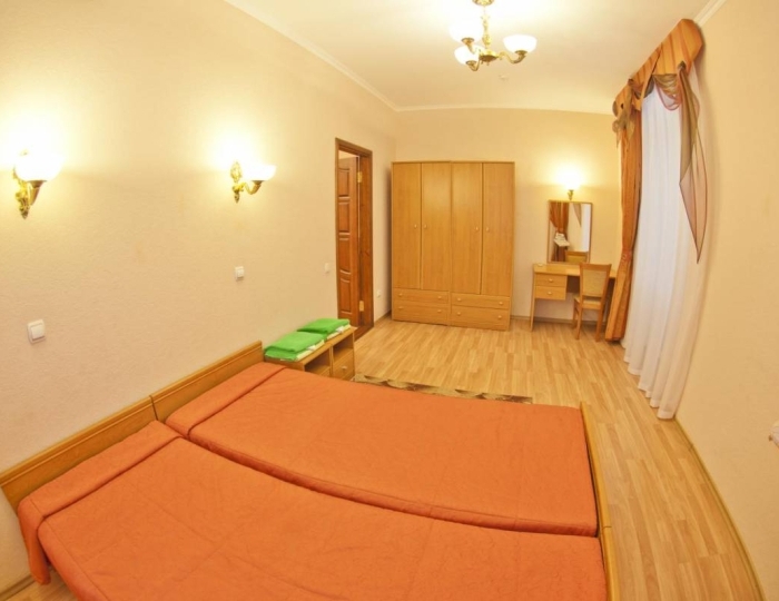 Улучшенный 2-местный 2-комнатный корпус 3 - Санаторий «Горный» Курпаты